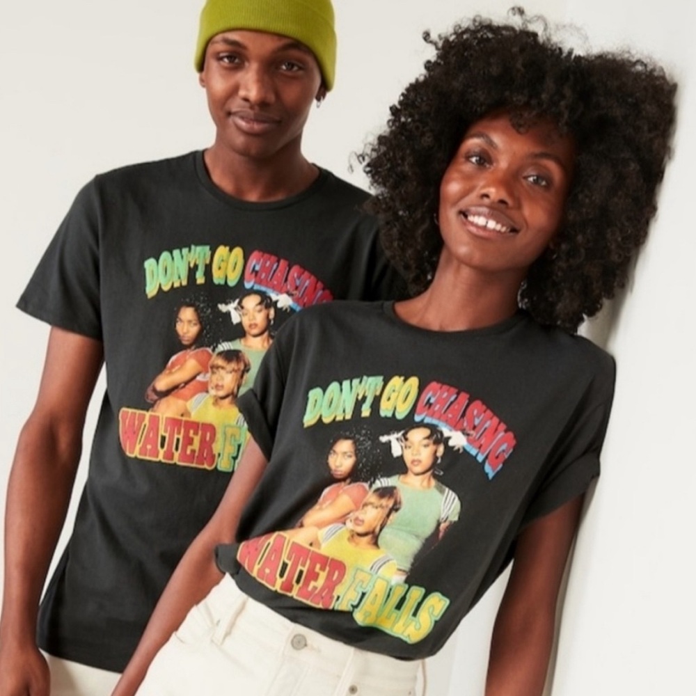 NEW! Black TLC “Don’t Go Chasing Waterfalls” T-Shirt by Old Navy Size Lg - Picture 2 of 8